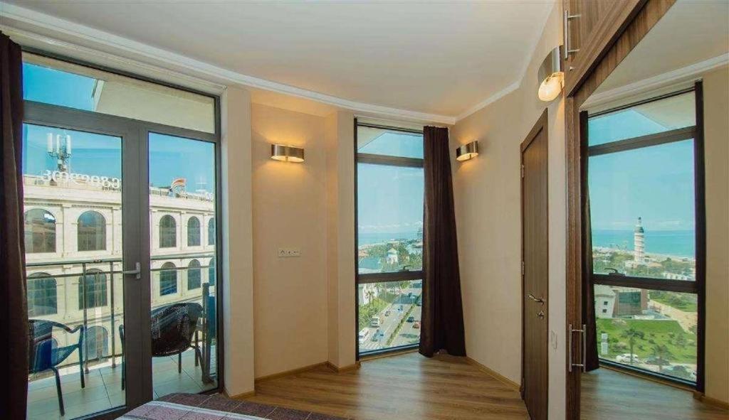 Orbi Luxury Apartments Batumi Eksteriør billede
