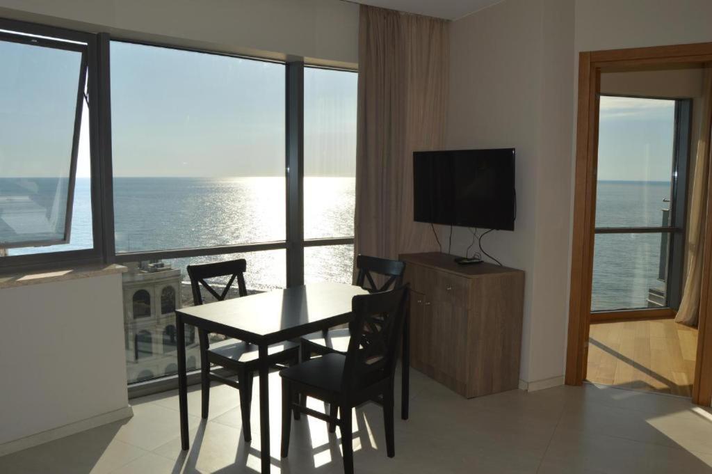 Orbi Luxury Apartments Batumi Eksteriør billede