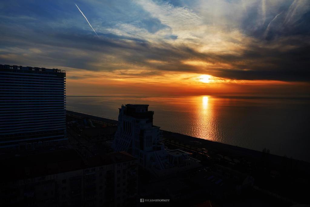 Orbi Luxury Apartments Batumi Eksteriør billede